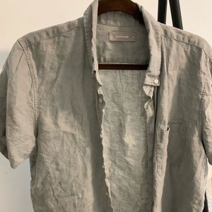 Everlane Men’s Button-up Linen